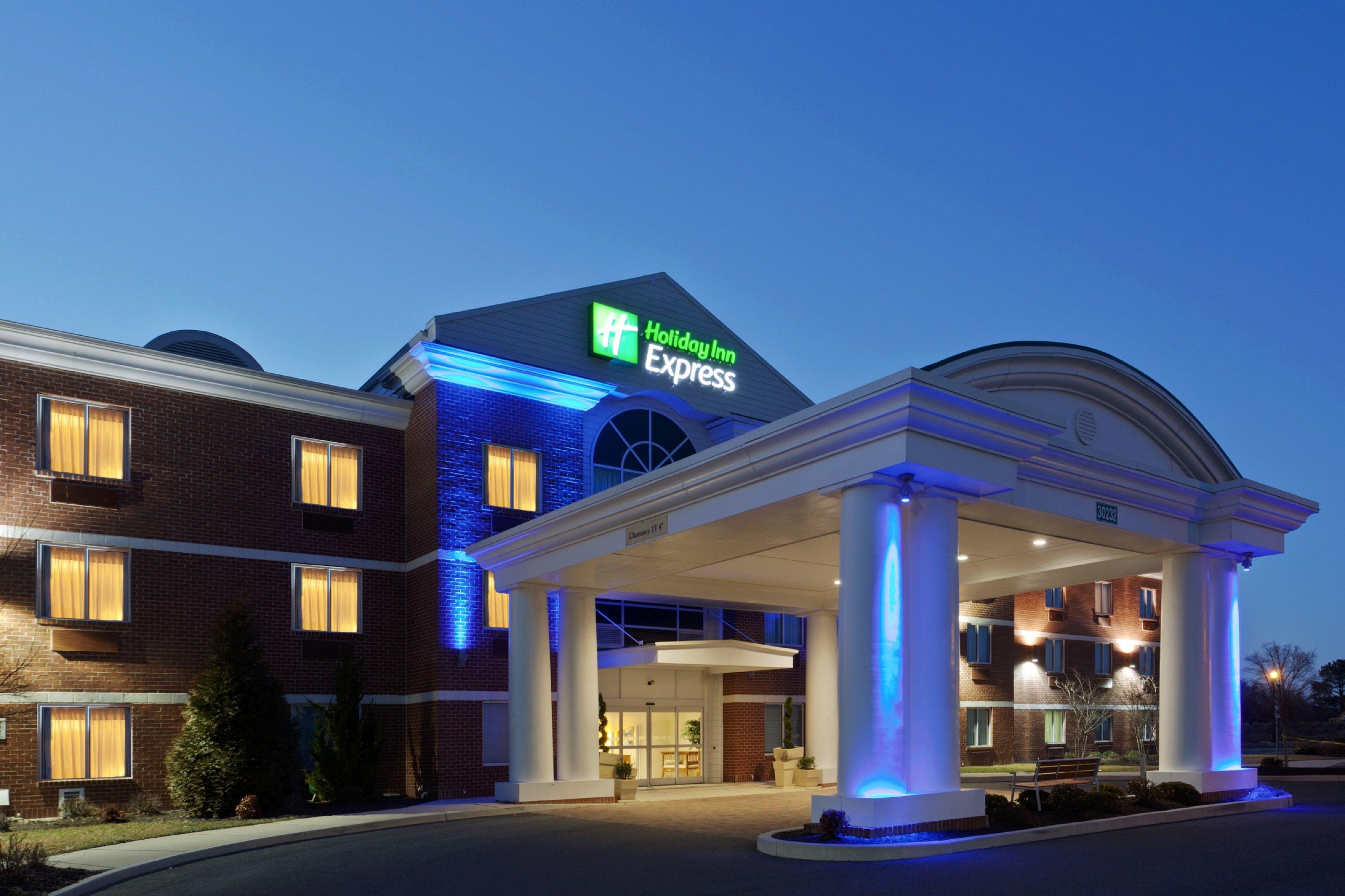 Holiday Inn Express Hotel & Suites Salisbury - Delmar By Ihg Экстерьер фото