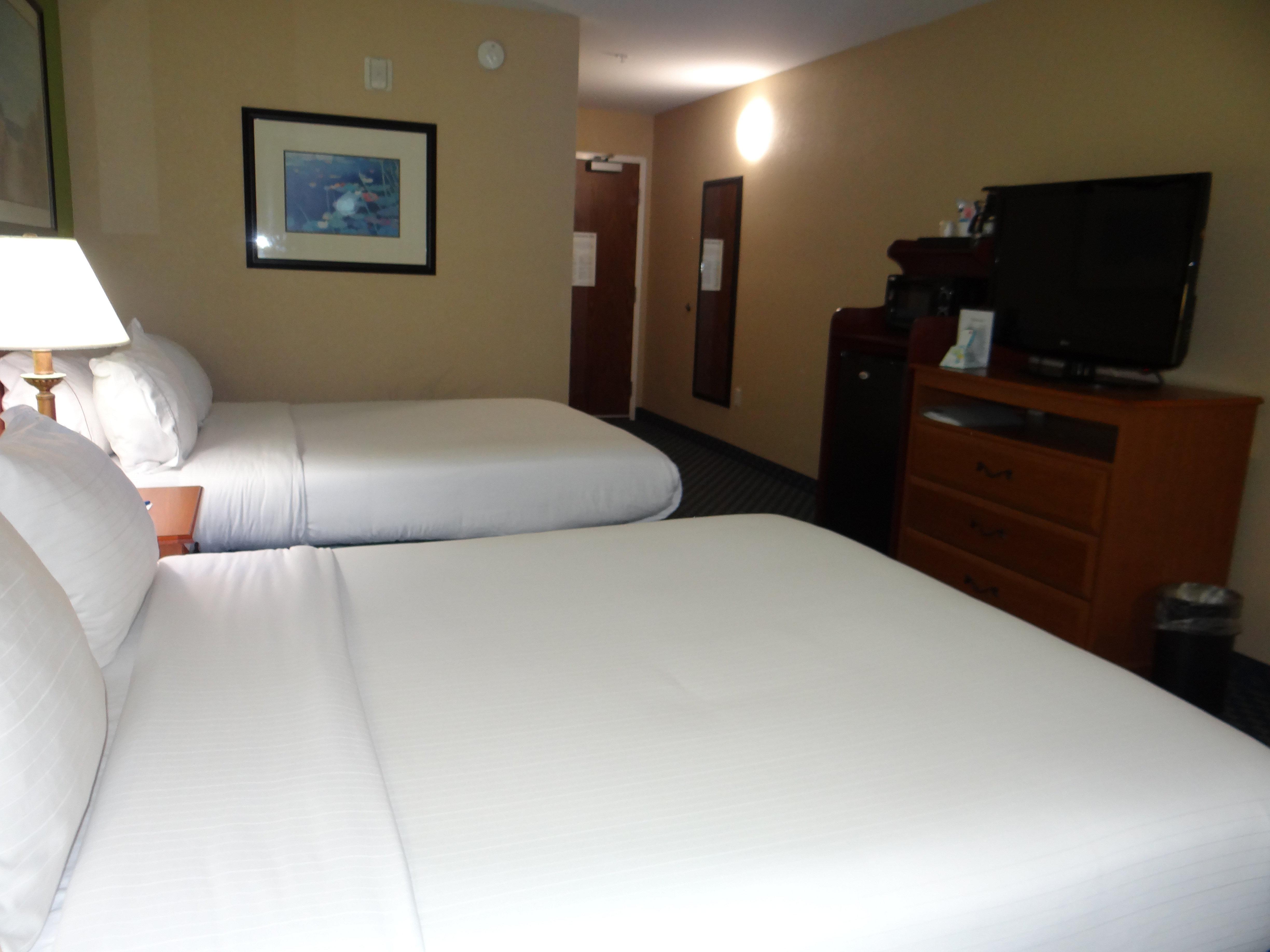 Holiday Inn Express Hotel & Suites Salisbury - Delmar By Ihg Экстерьер фото