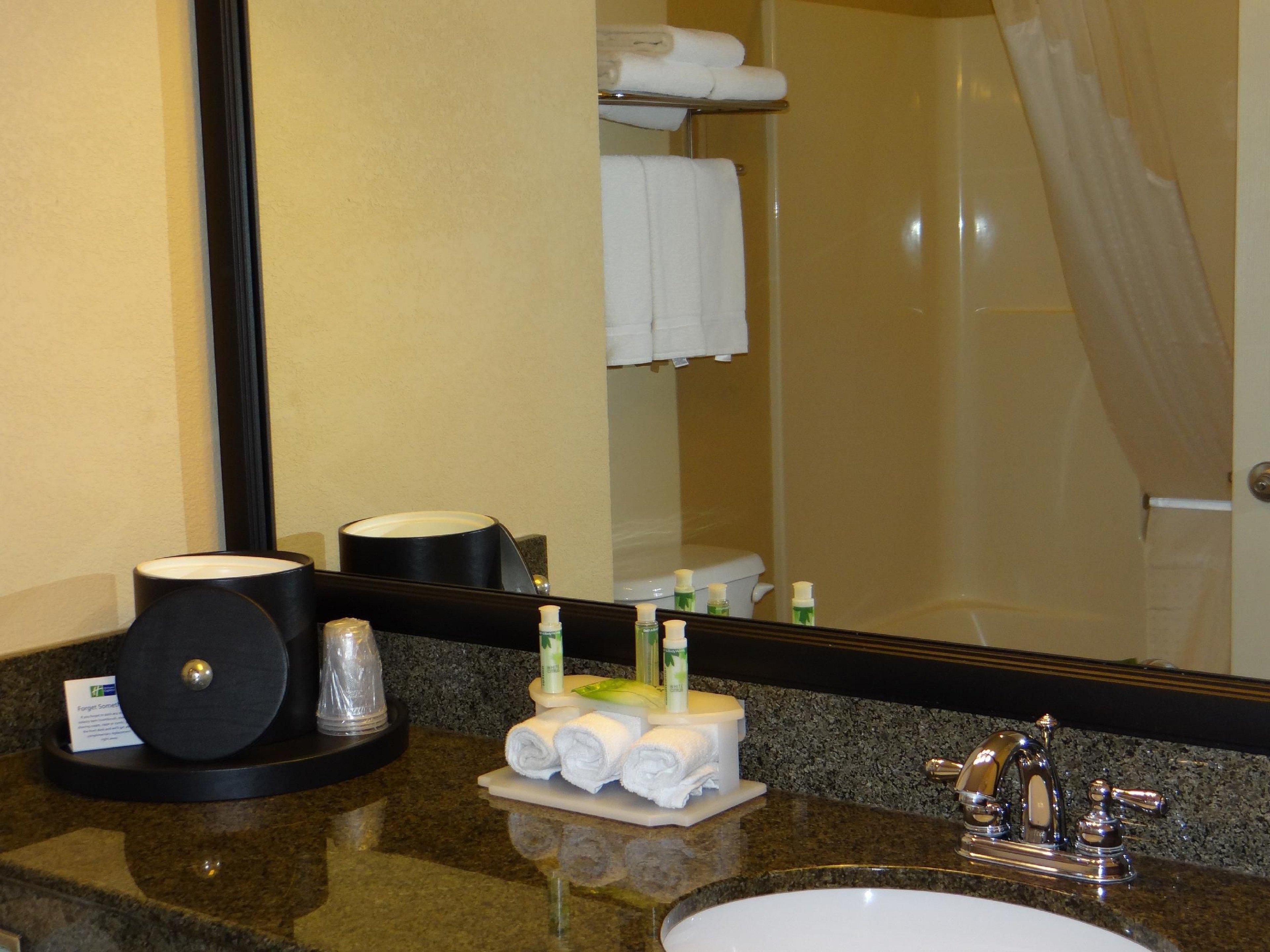 Holiday Inn Express Hotel & Suites Salisbury - Delmar By Ihg Экстерьер фото